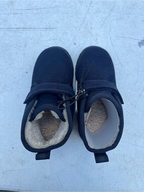 Target Navy Kids Faux-Sherpa Lined Boots with Hook-and-Loop Strap